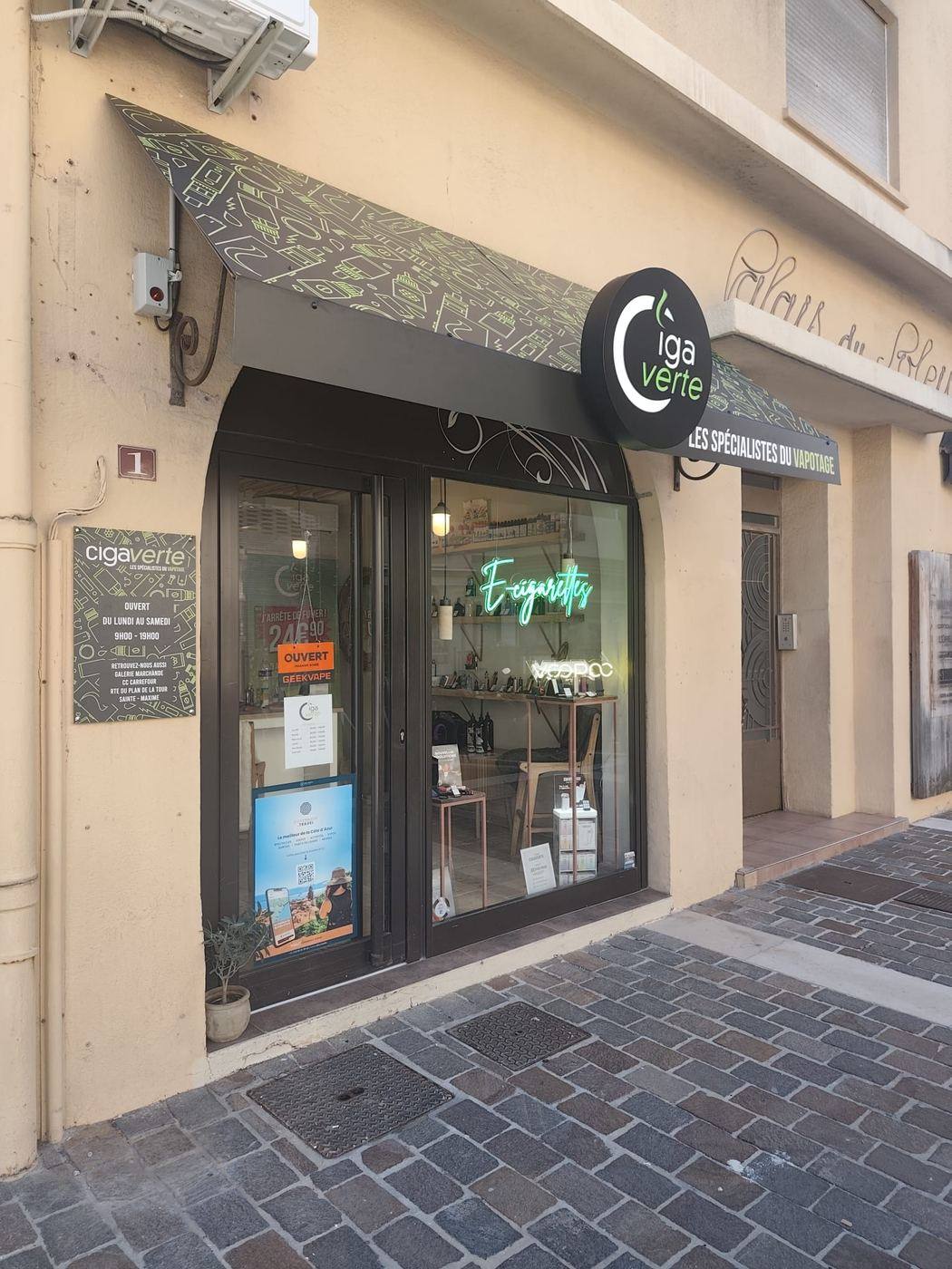 Enseigne ronde lumineuse et néon Ciga Verte